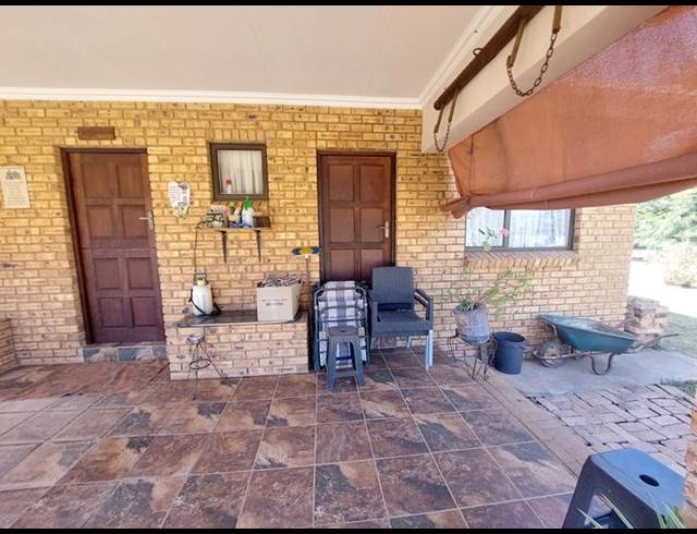 2 BEDROOM HOUSE FOR SALE IN HILLSIDE